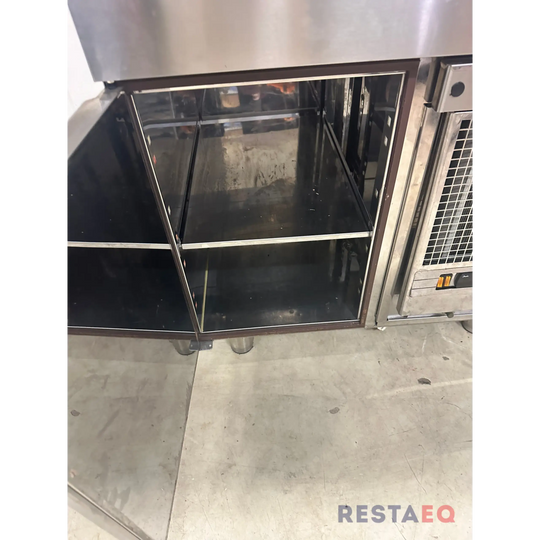 Bistro lasikko 800 palvelumalli - Bistro