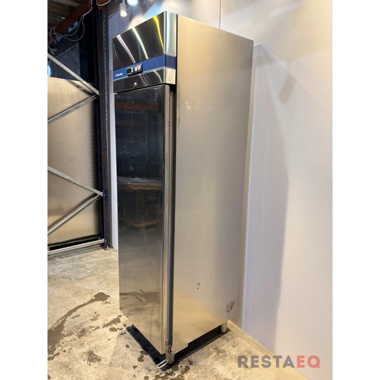 Electrolux pakastin kapea malli PS04R1F - Electrolux