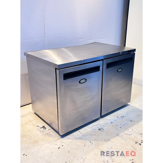 Foster tuplaovinen tiskinaluskaappi Foster