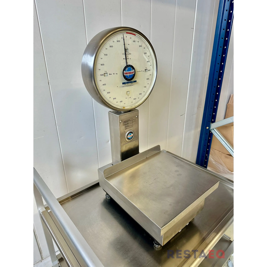 Hieno vaaka kaksipuoleisella näyttötaululla. - Espoon Oy