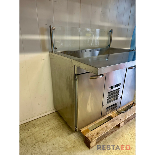 Kylmäallas kylmäkaapeilla ja lämpökasaustasolla 1200 - Inox