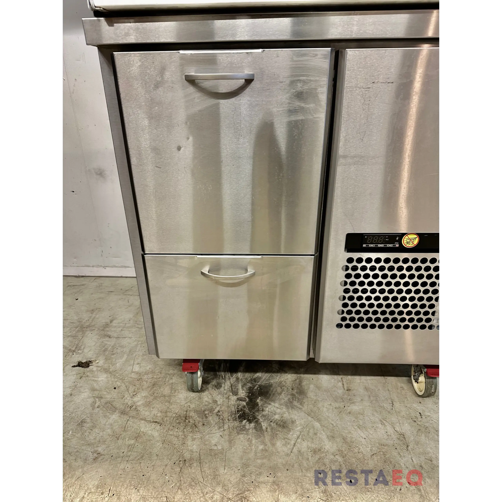 Kylmäkasauspöytä vetolaatikoilla Porkka - Porkka