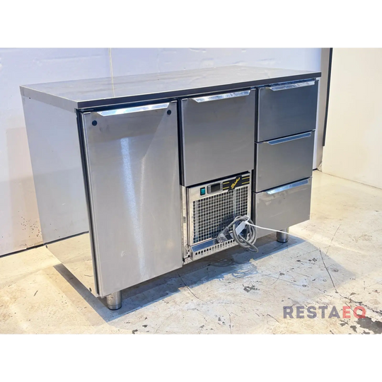 Kylmävetolaatikosto 1200 kaapilla - Bistro