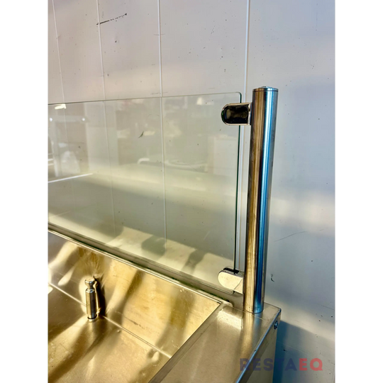 Lämpökaappi lämpöhauteella ja lämpökasaustasolla 1200