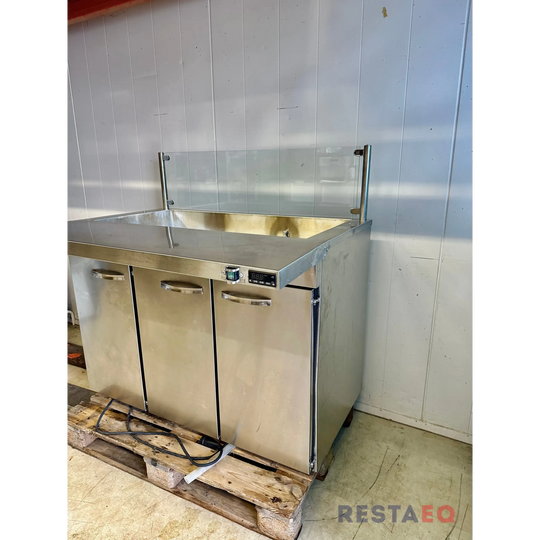 Lämpökaappi lämpöhauteella ja lämpökasaustasolla 1200