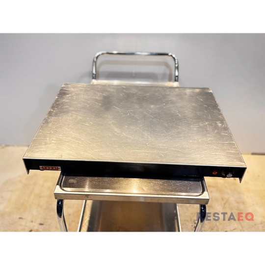 Lämpölevy tuotteiden kasaamiseen tai lämpimänä pitoon 800