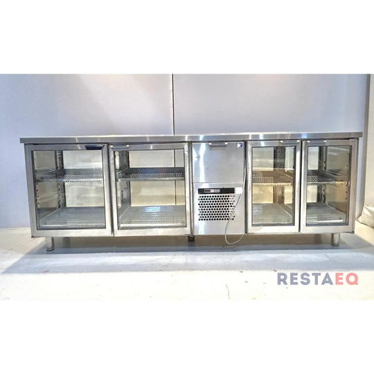 Lasiovikaappi liukuhyllyillä Baariin 2460 - Porkka