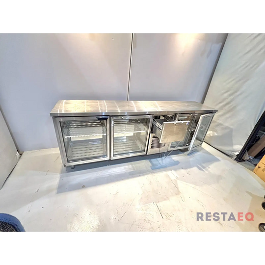 Lasiovikaappi liukuhyllyillä Baariin 2460 - Porkka