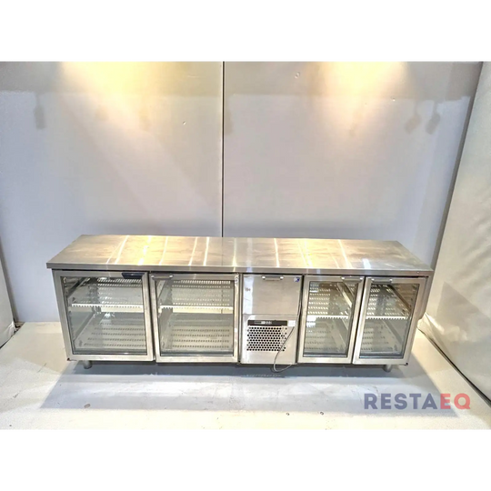 Lasiovikaappi liukuhyllyillä Baariin 2460 - Porkka