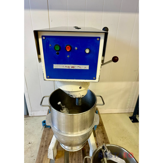 Metos Karhu yleiskone R30