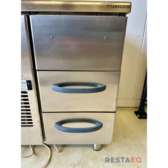 Metos kylmävetolaatikosto kylmäaltaalla 1200