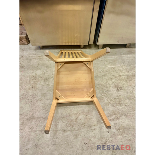 Puinen tuoli - RestaEQ