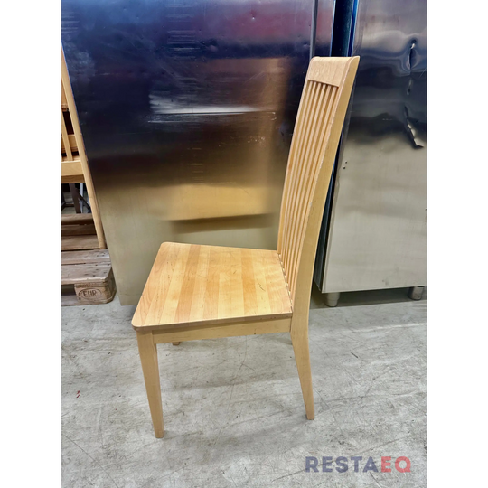 Puinen tuoli - RestaEQ