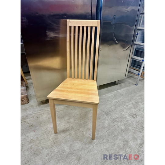 Puinen tuoli - RestaEQ