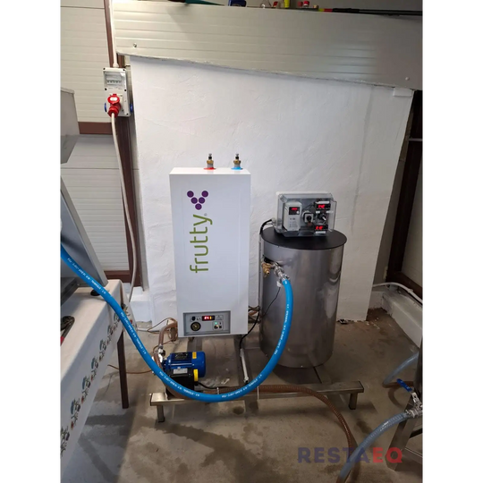 Pullotus ja pastorointiasema kahdella RST tankilla Voran