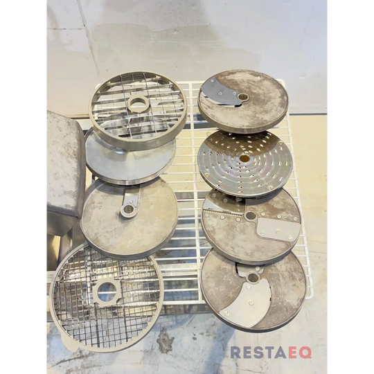 Robot Coupe CL 55 vihannesleikkuri leikkuutelineellä