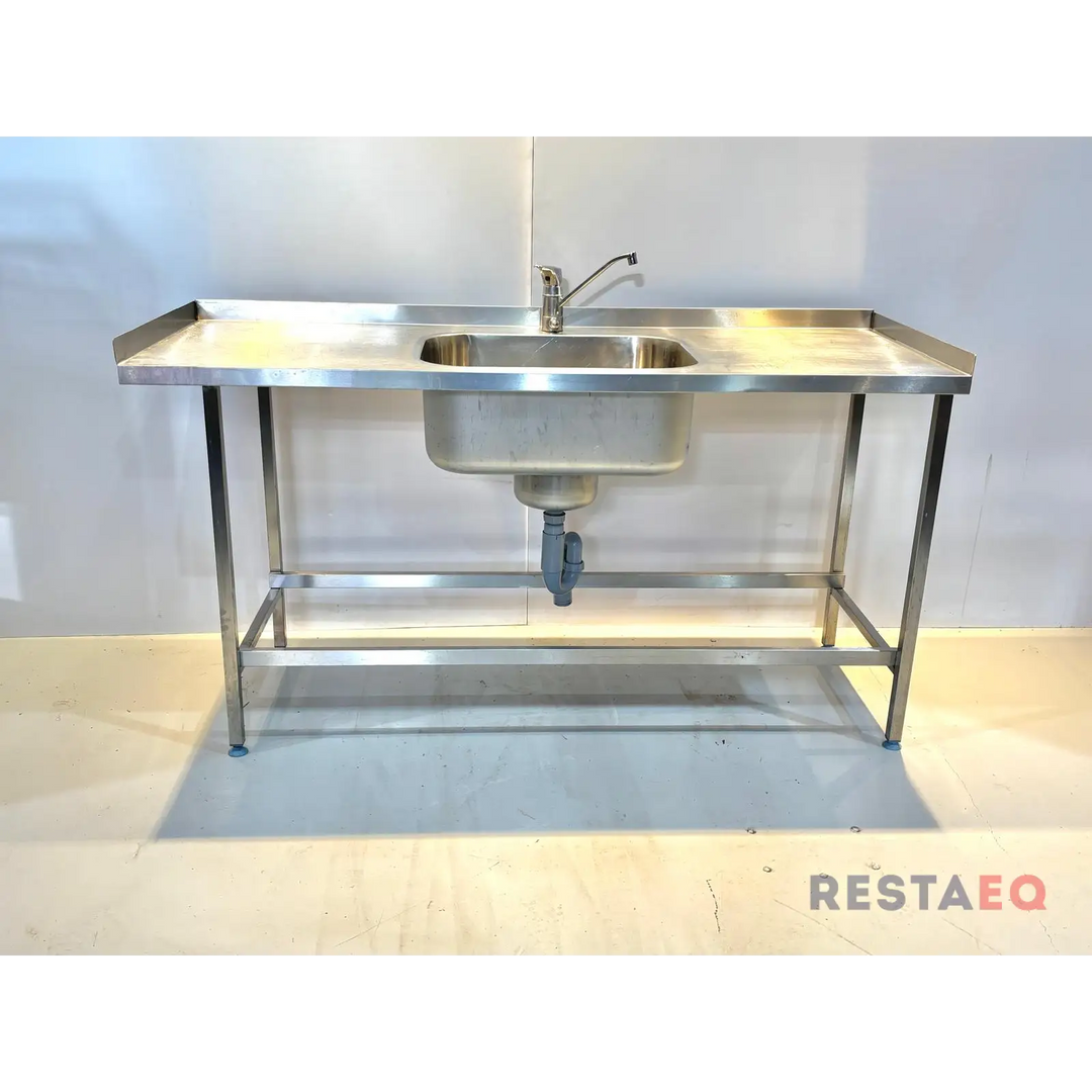 RST-allaspöytä 1740 - Metos