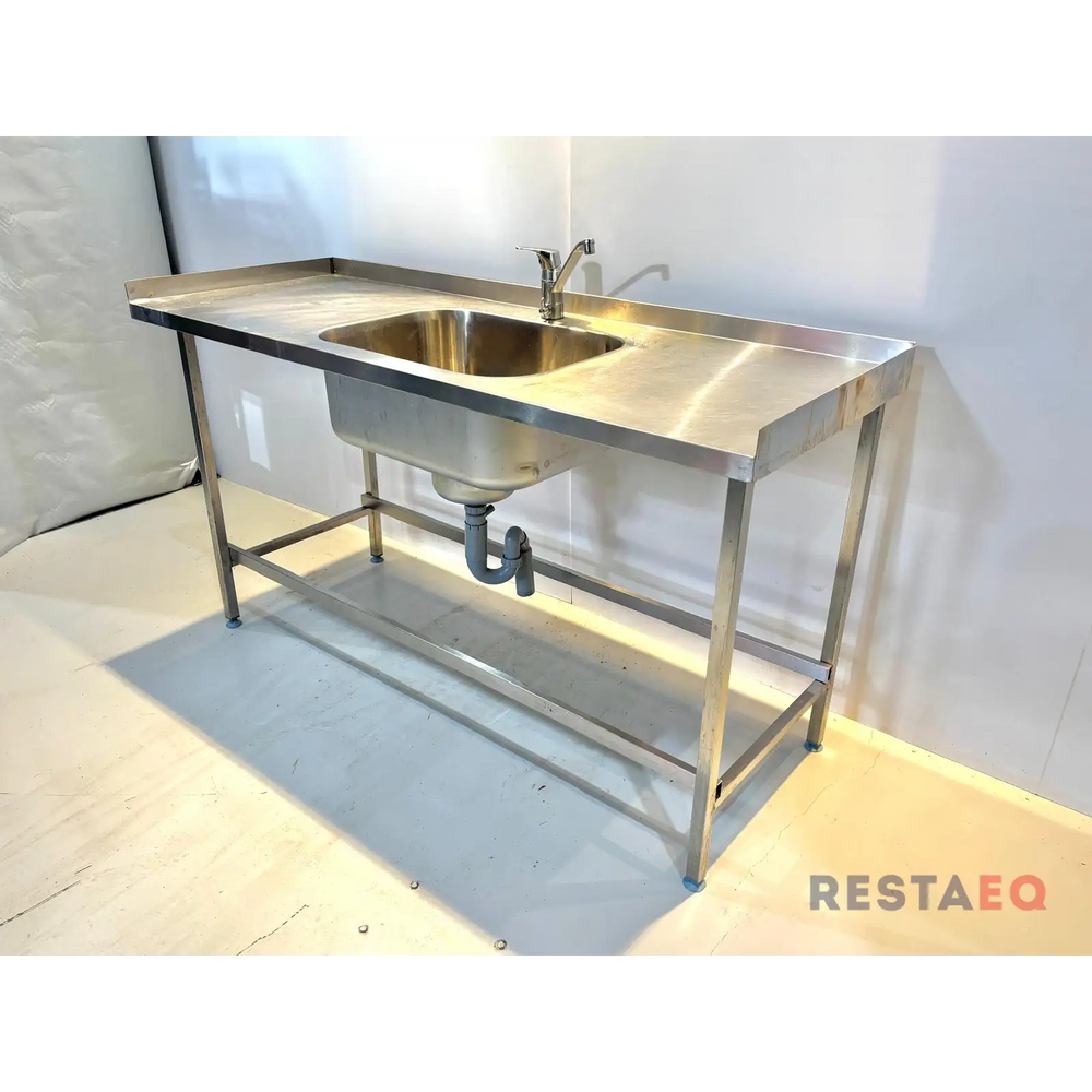 RST-allaspöytä 1740 - Metos