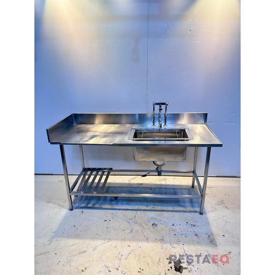 RST allaspöytä esipesusuihkulla 1600 RestaEQ