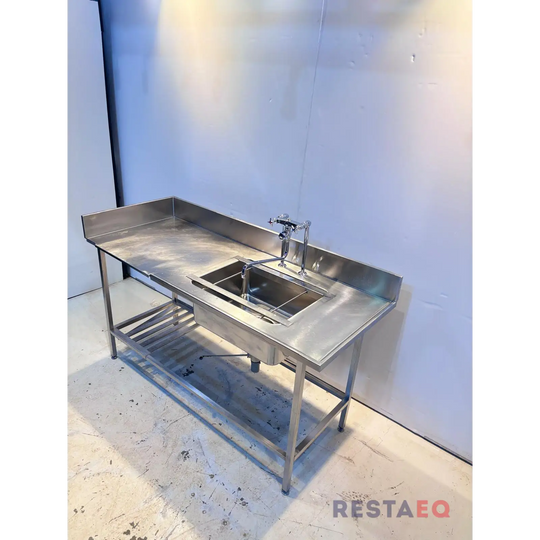 RST allaspöytä esipesusuihkulla 1600 RestaEQ