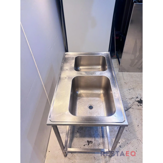 RST- allaspöytä kahdella altaalla 1100 - RestaEQ