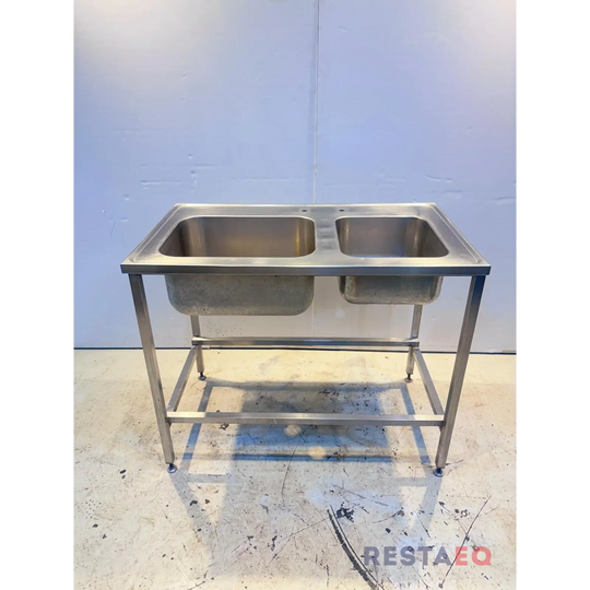 RST- allaspöytä kahdella altaalla 1100 - RestaEQ