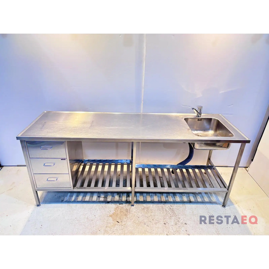 RST-allaspöytä laatikoilla 2200 - Metos