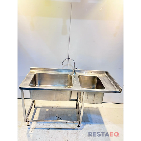 RST-allaspöytä tupla-altailla 1580 - RestaEQ