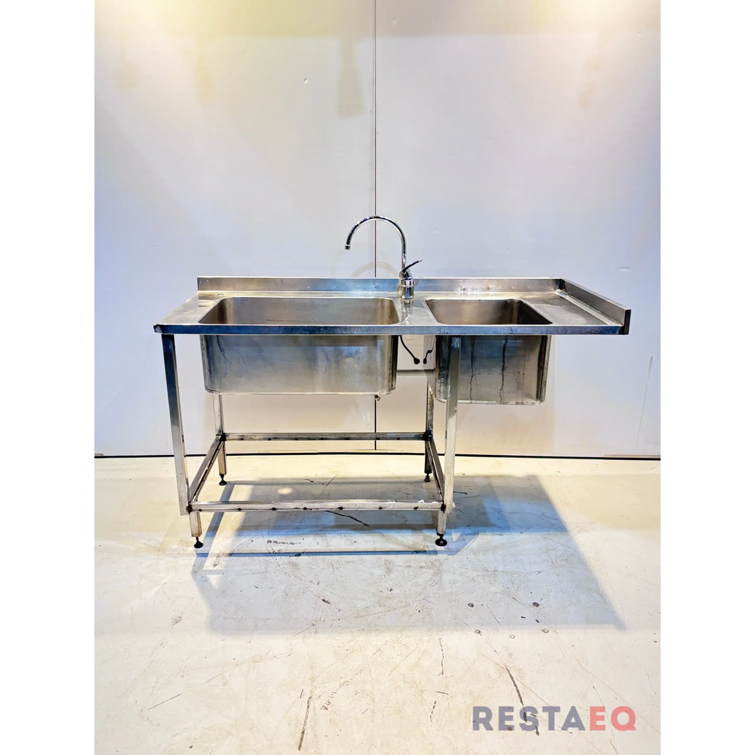 RST-allaspöytä tupla-altailla 1580 - RestaEQ