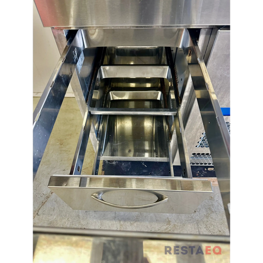 RST-kylmävetolaatikosto kylmäaltaalla 1200 - Restmec