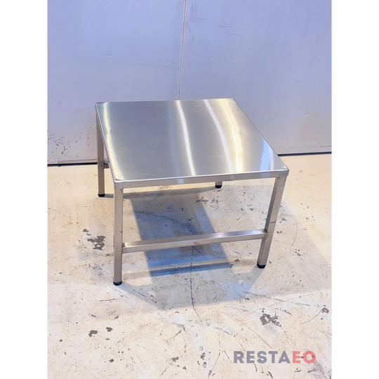 RST-laitepöytä 550 - RestaEQ