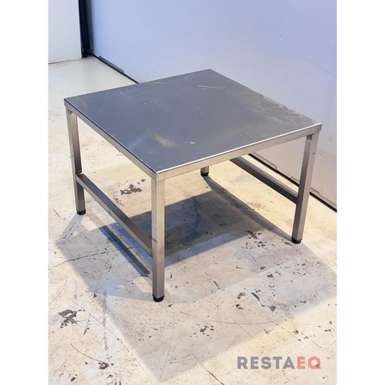 RST-laitepöytä 550 - RestaEQ