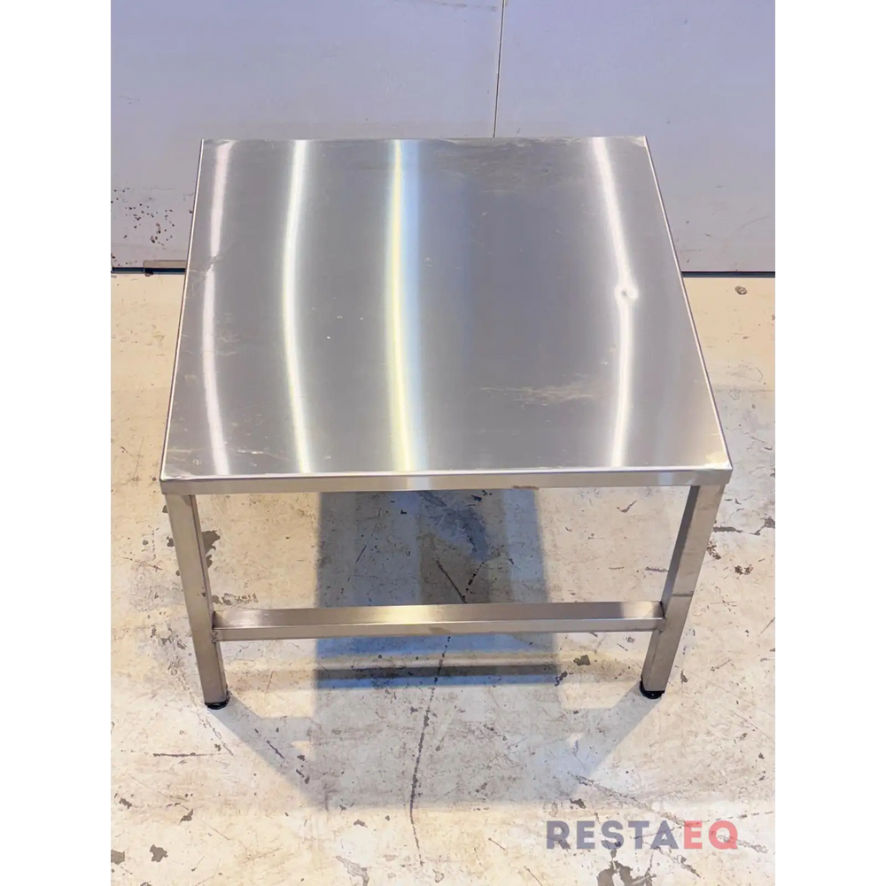 RST-laitepöytä 550 - RestaEQ