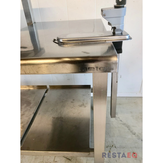 RST-laitepöytä purkinavaajalla 800 - Metos