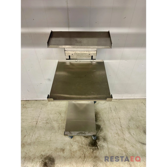 RST-astiatarjoilupöytä hissillä - RestE