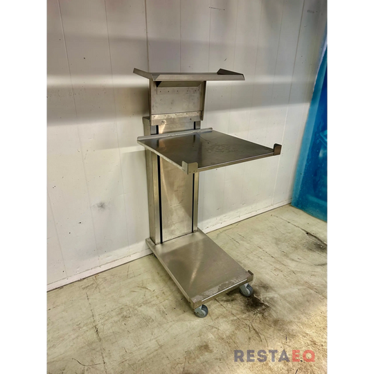 RST-astiatarjoilupöytä hissillä - RestE