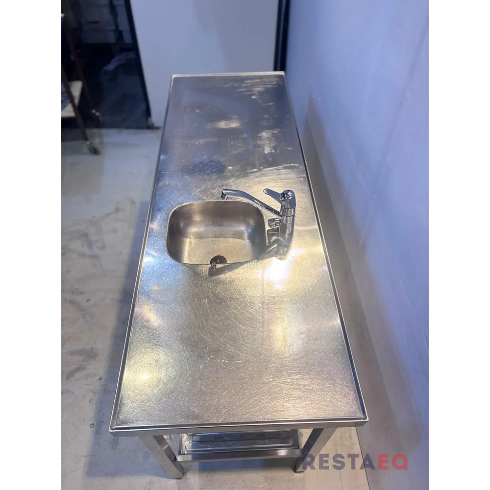 RST-pöytä altaalla ja laatikostolla 1800 - RestaEQ