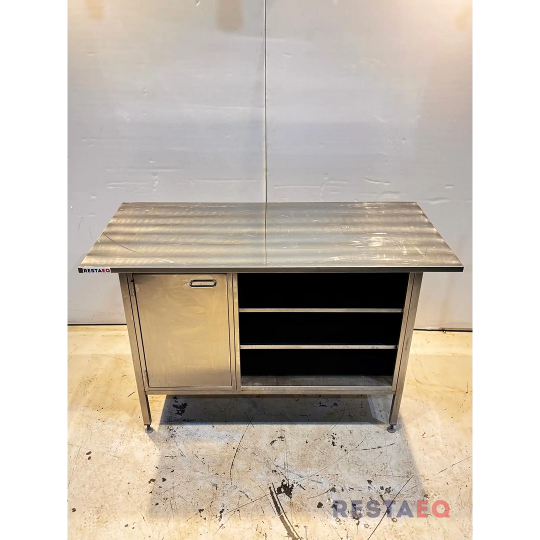 RST-pöytä kaapilla ja hyllyillä 1400 - RestaEQ