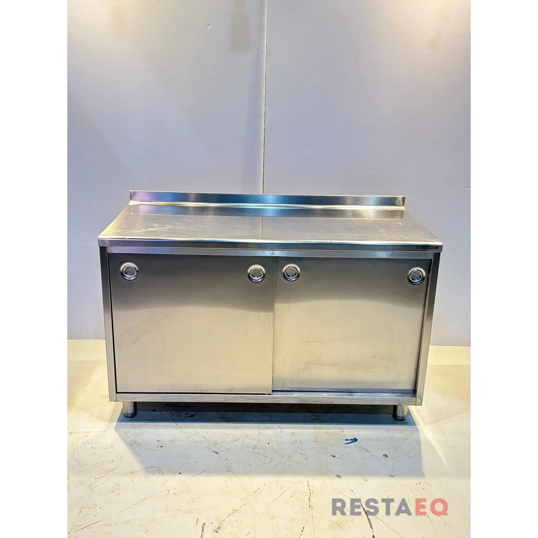 RST-pöytä kaapinovilla 1400 - Metos