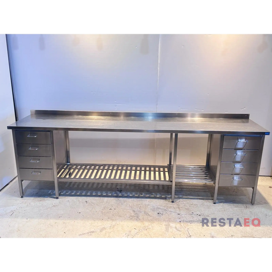 RST pöytä kahdella laatikostolla ja alatasolla 2800 Dieta