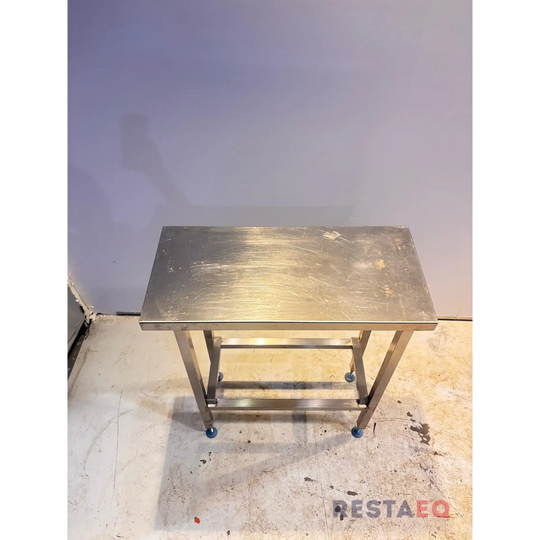 RST-pöytä kapea 330 - RestaEQ