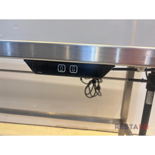 RST-pöytä sähkösäätöinen korkeus 700-900 1700 - Metos