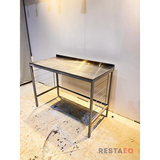 RST-pöytä takanostolla 1260 - RestaEQ