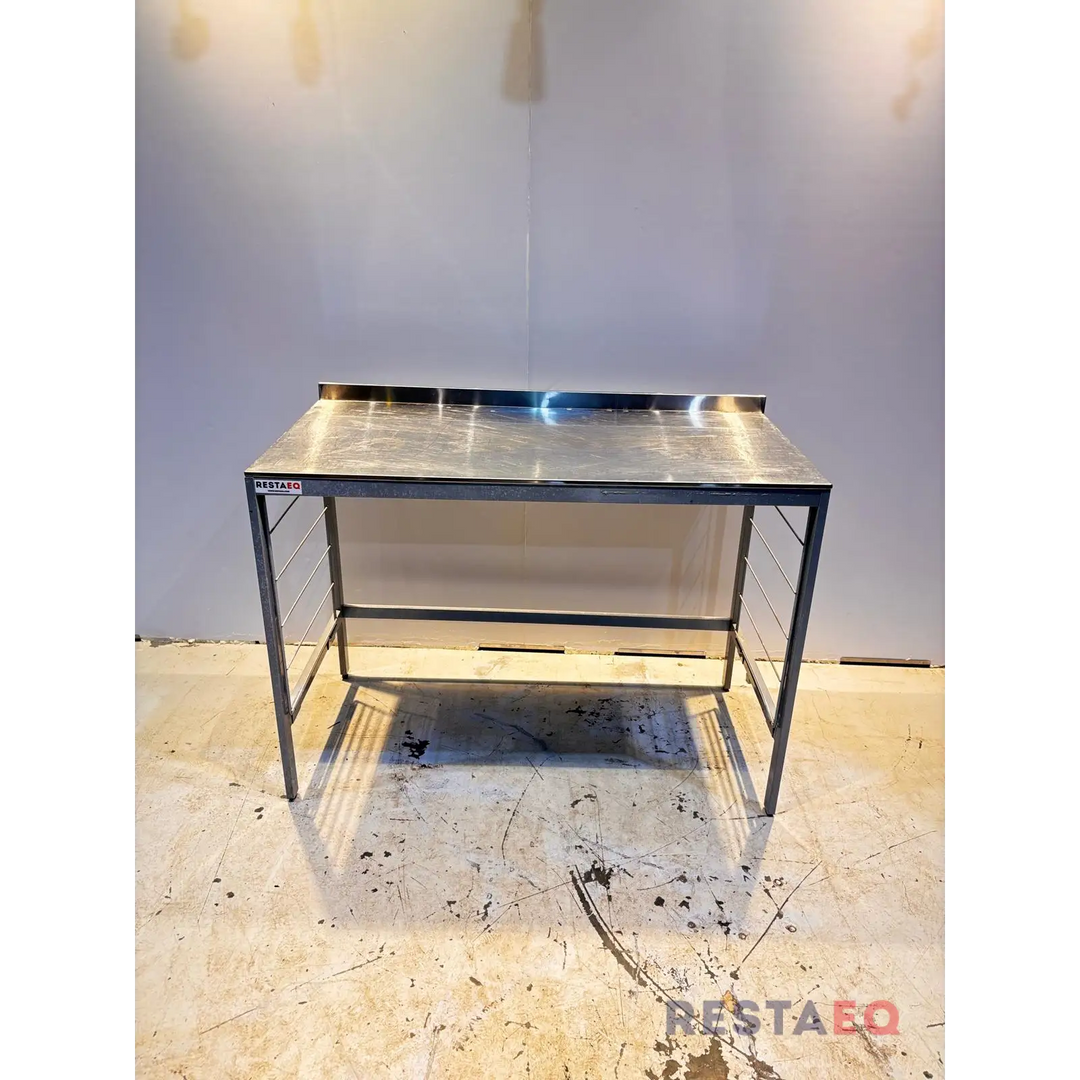 RST-pöytä takanostolla 1260 - RestaEQ