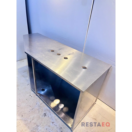 RST pöytä viistetyllä etureunalla 1990 RestaEQ