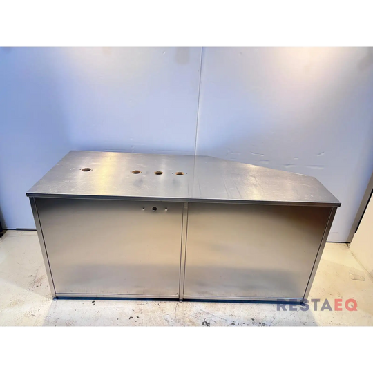 RST pöytä viistetyllä etureunalla 1990 RestaEQ