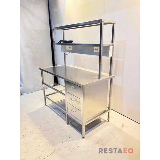 RST-pöytä ylätasolla ja laatikostolla 1400 - RestaEQ