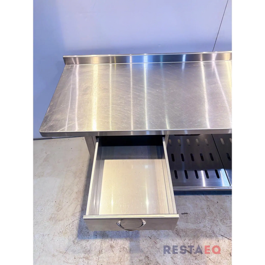 RST-sähkösäädettävä pöytä laatikostolla 2000 - Metos