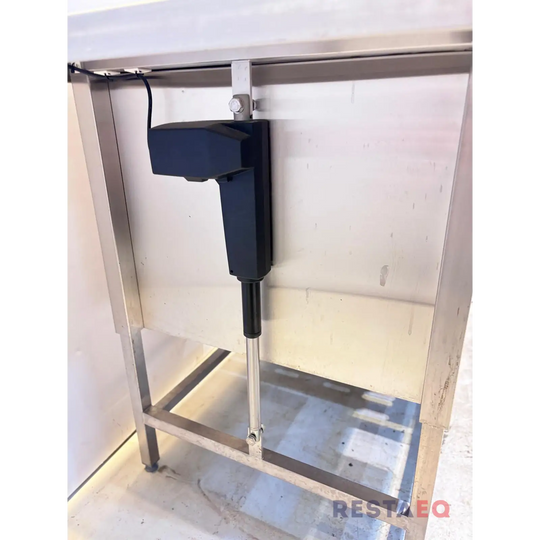 RST-sähkösäädettävä pöytä laatikostolla 2000 - Metos