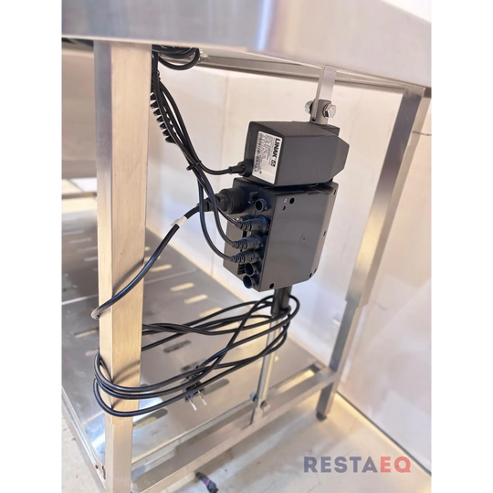 RST-sähkösäädettävä pöytä laatikostolla 2000 - Metos